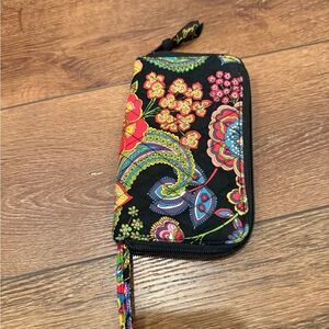 Vera Bradley “Symphony in Hue” Wallet Wristlet- Excellent Condition